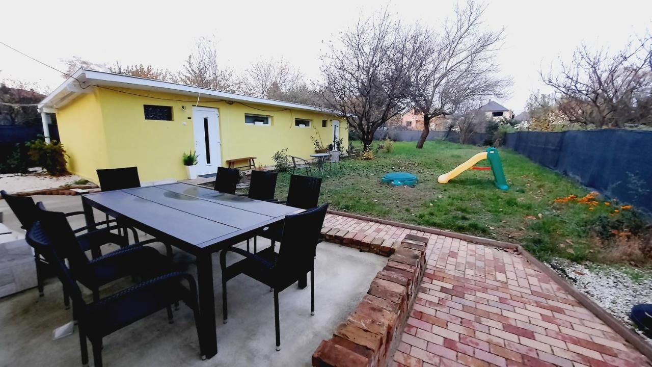 Hi-Bp Garden City Batsanyi Tiny House Near The City Train With Free Parking Budapest Extérieur photo
