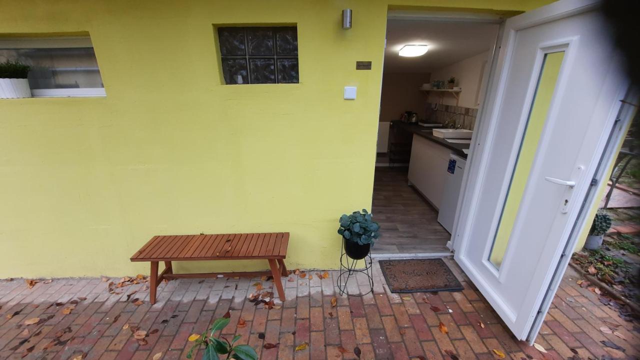 Hi-Bp Garden City Batsanyi Tiny House Near The City Train With Free Parking Budapest Extérieur photo