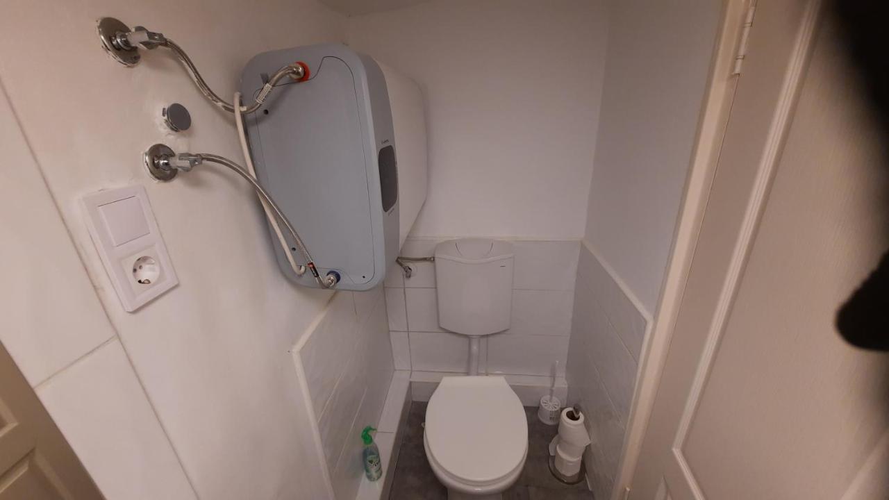 Hi-Bp Garden City Batsanyi Tiny House Near The City Train With Free Parking Budapest Extérieur photo
