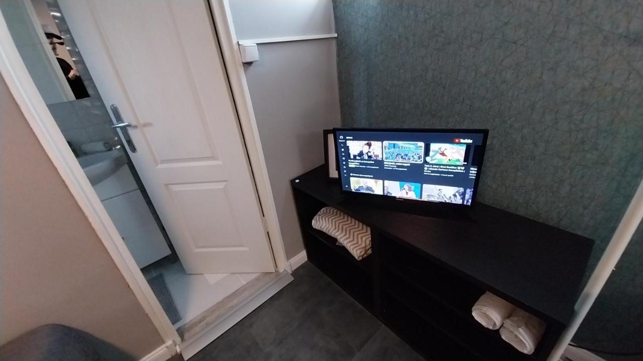 Hi-Bp Garden City Batsanyi Tiny House Near The City Train With Free Parking Budapest Extérieur photo