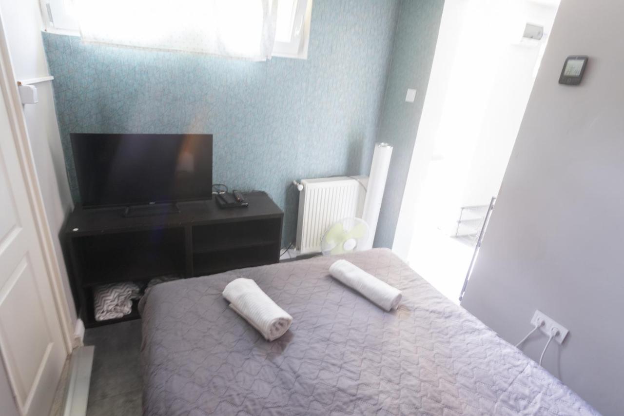 Hi-Bp Garden City Batsanyi Tiny House Near The City Train With Free Parking Budapest Extérieur photo